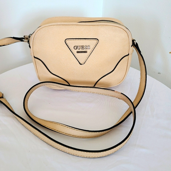 GUESS - Hand bag - Picture 3 of 7